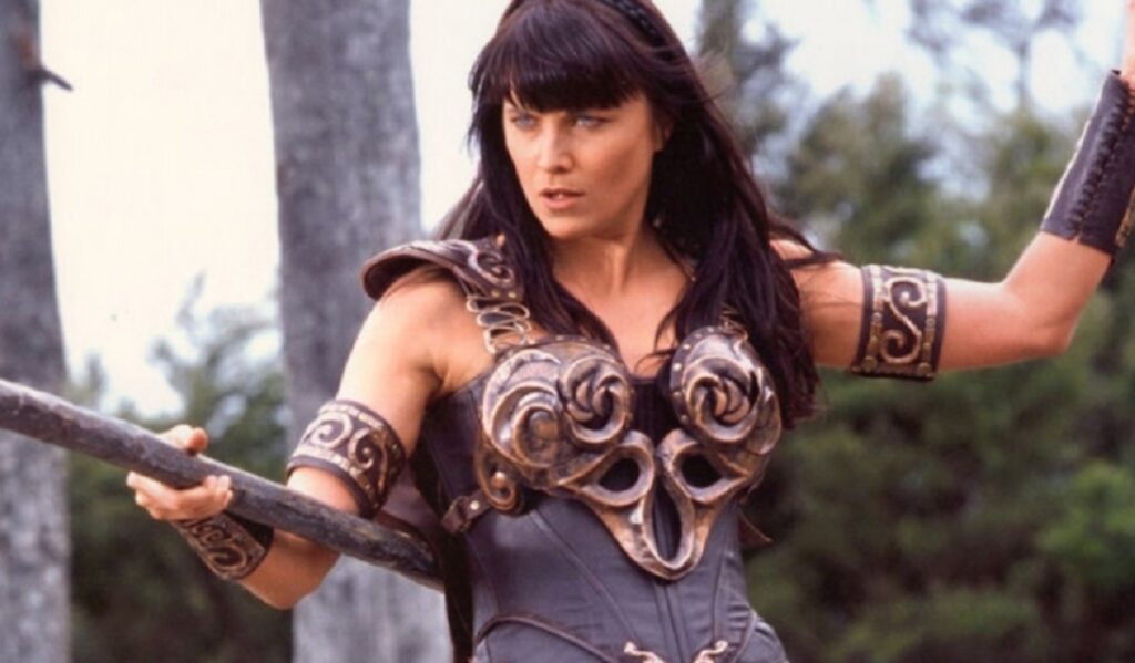 Lucy Lawless
