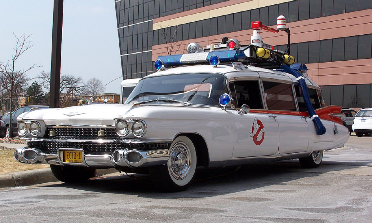 ghostbusters ecto 1