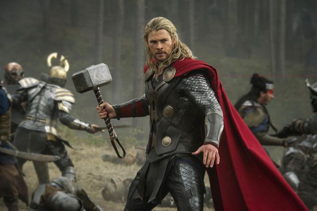 Thor com martelo
