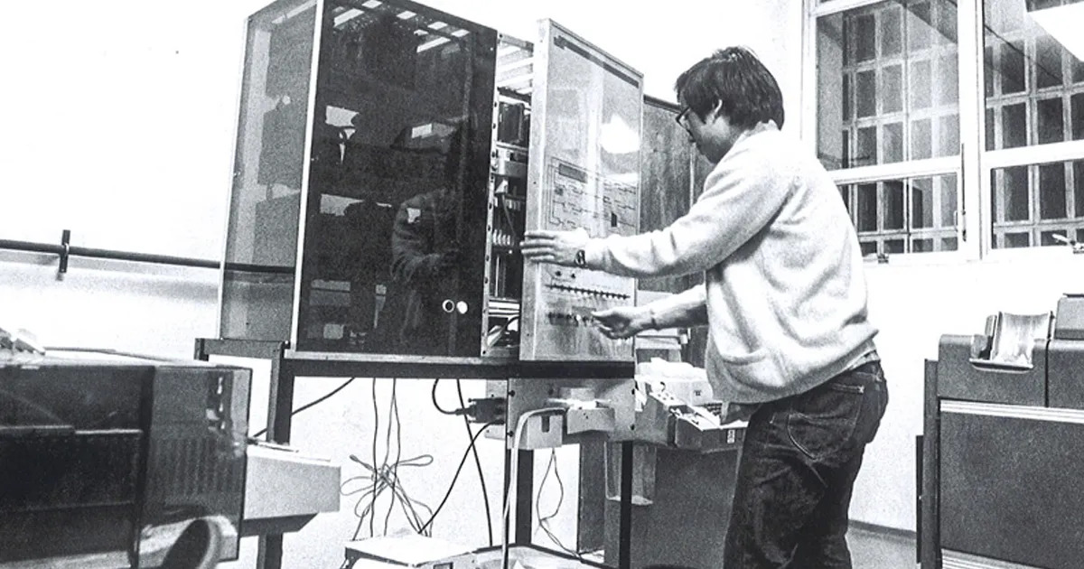 Conheça Patinho Feio, primeiro computador brasileiro desenvolvido pela USP - Multiverso Notícias