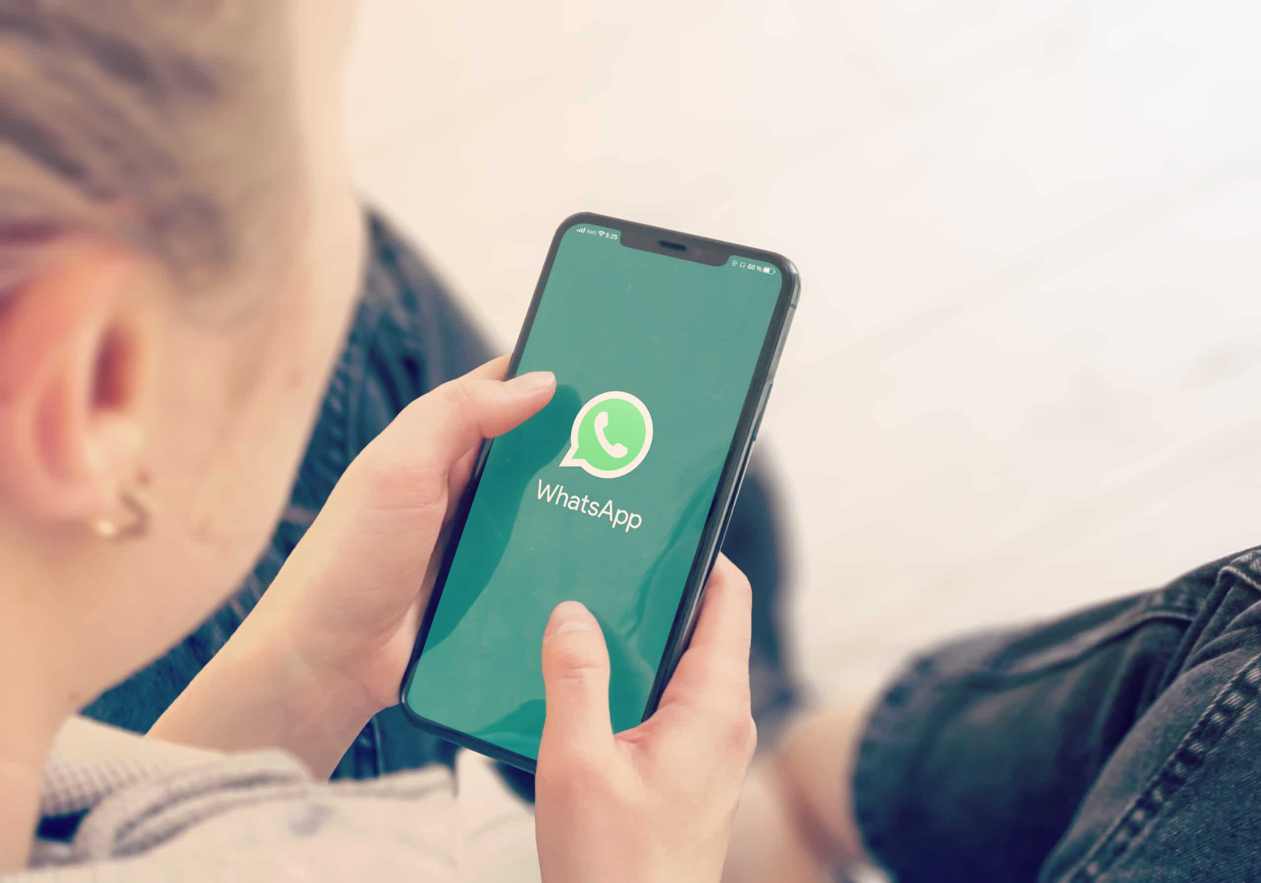 WhatsApp lanza función de búsqueda por fecha específica