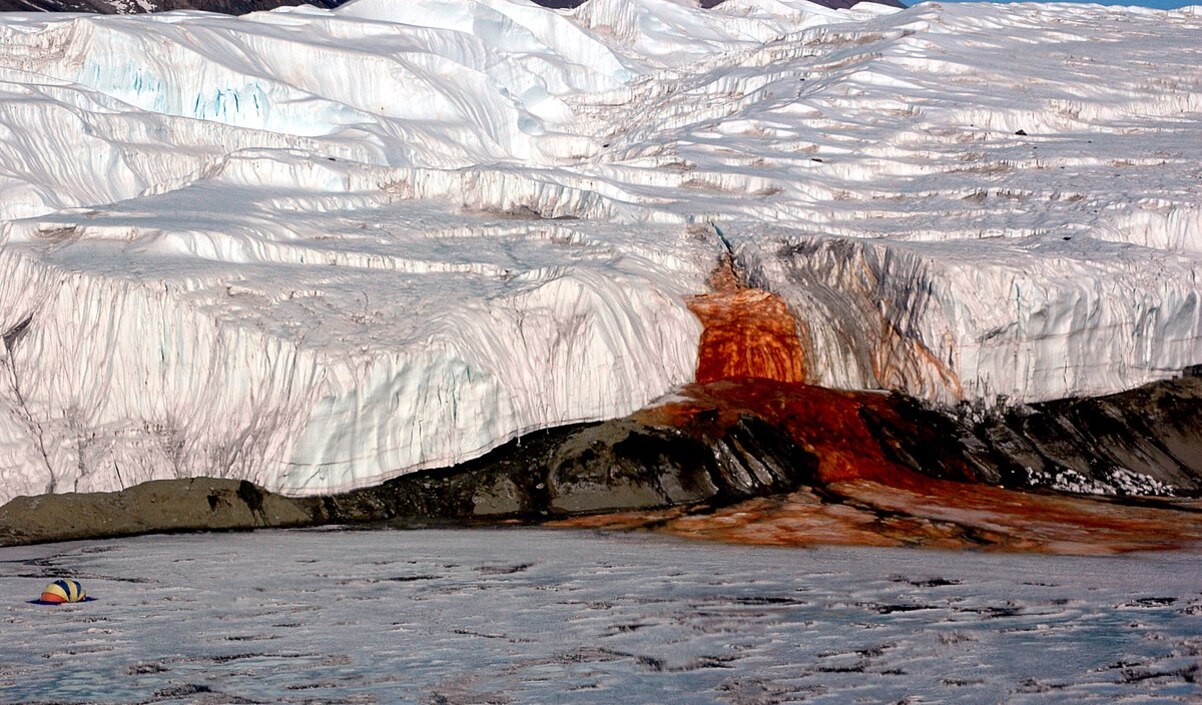 Blood falls, na Antártida