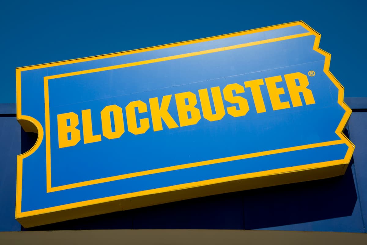 Blockbuster zoa Netflix no Twitter por cobrança de taxa extra