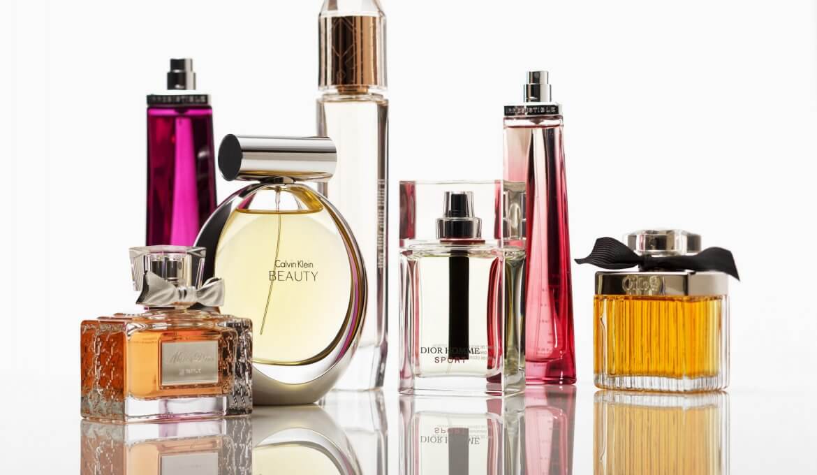 6 dicas para você conseguir manter o cheiro do perfume por mais tempo no corpo