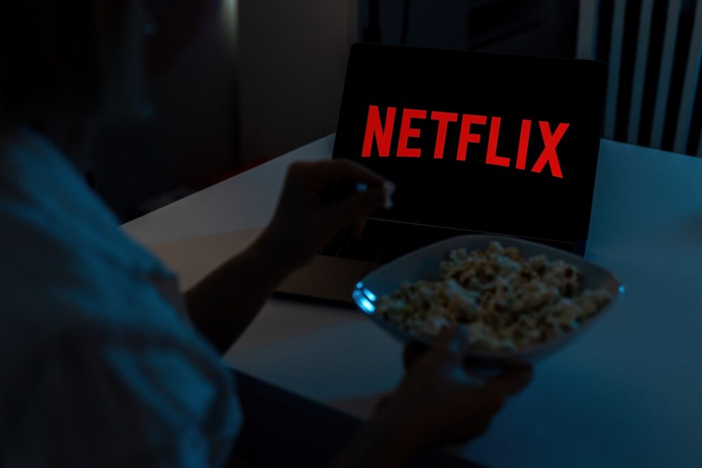 Procon: Netflix terá que explicar cobrança por compartilhamento de senhas