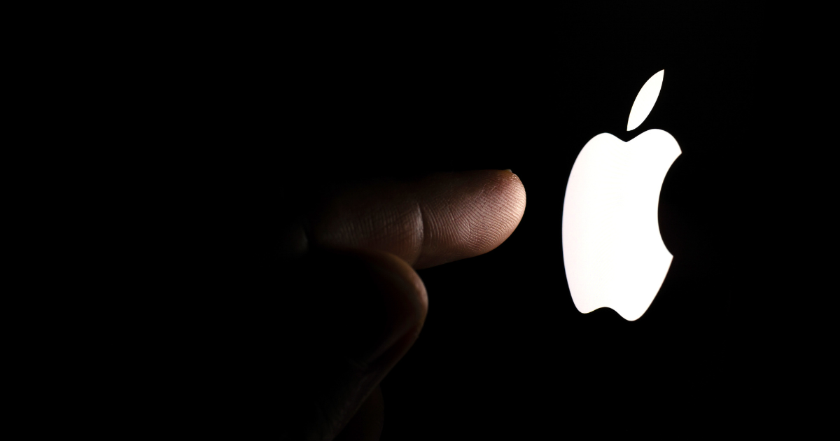 Apple é denunciada por encurtar vida útil do iPhone