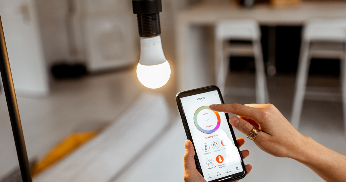 The end of WiFi?  New technology makes it possible to access the Internet through light bulbs